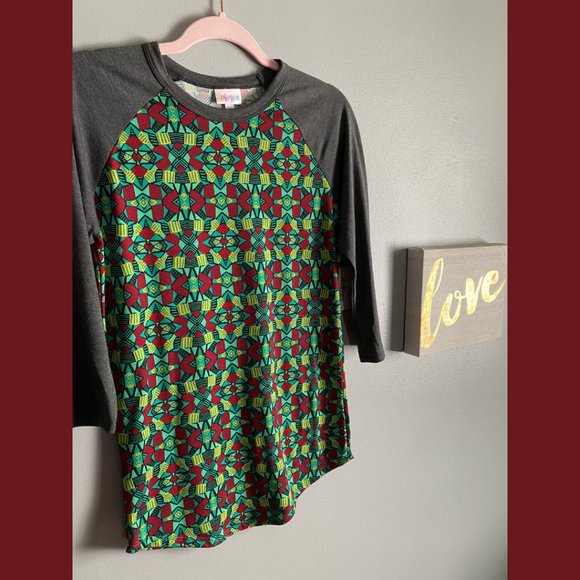 LuLaRoe Tops - 💜NWT! LulaRoe | Randy Shirt Red and Green Pattern Heather Gray Sleeve | Sz: XS